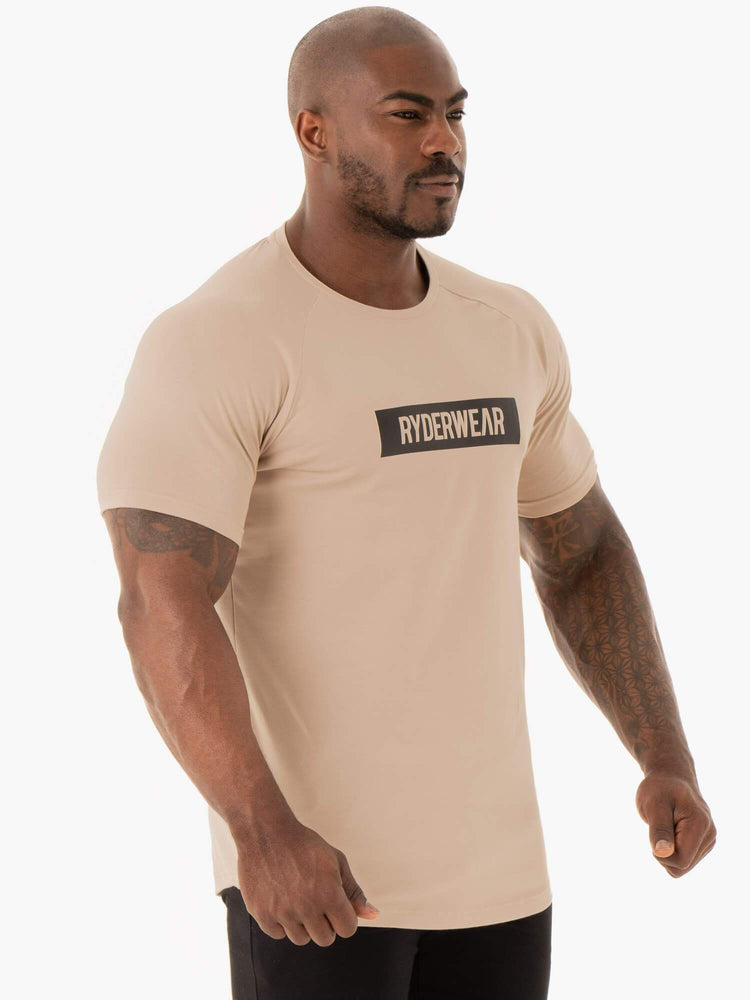 T Shirts Ryderwear Base Marron Homme | YFR-42932152